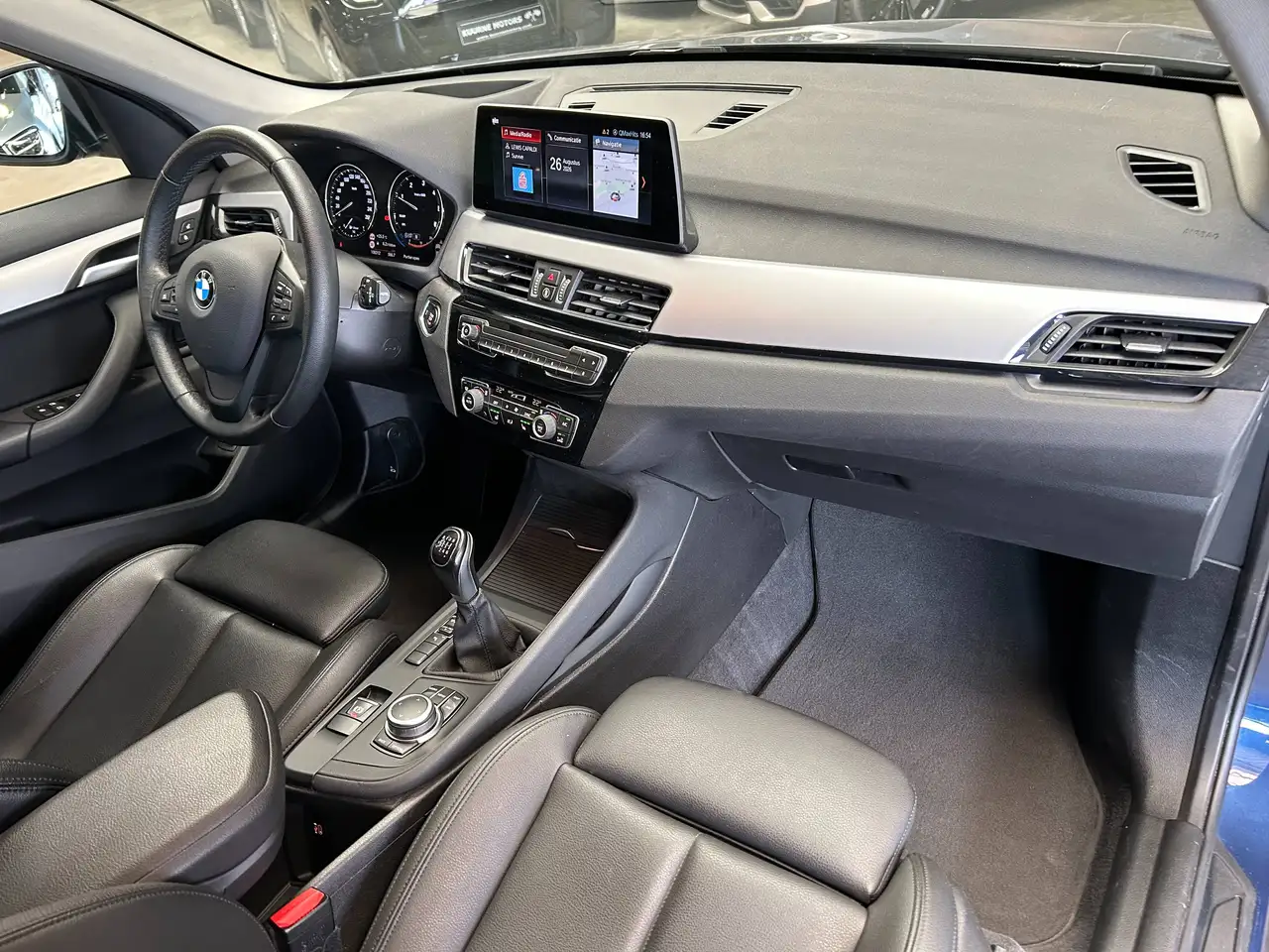 BMW X1 - 10