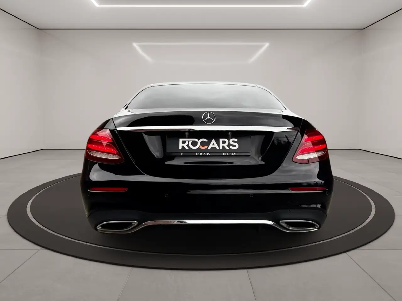 Mercedes-Benz E 200 - 10