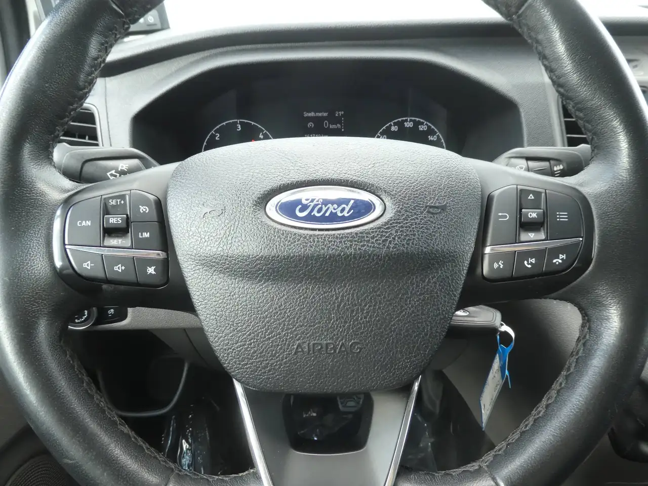 Ford Transit Custom - 8