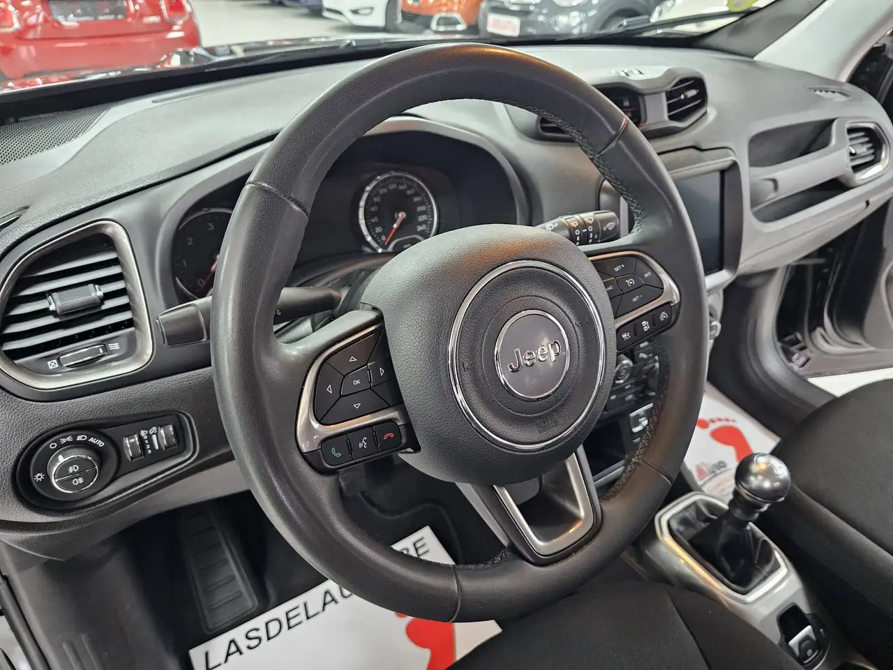 Jeep Renegade - 9