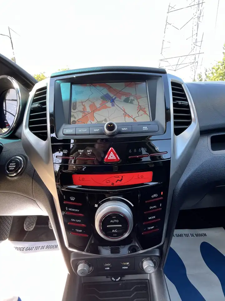 SsangYong Tivoli - 11