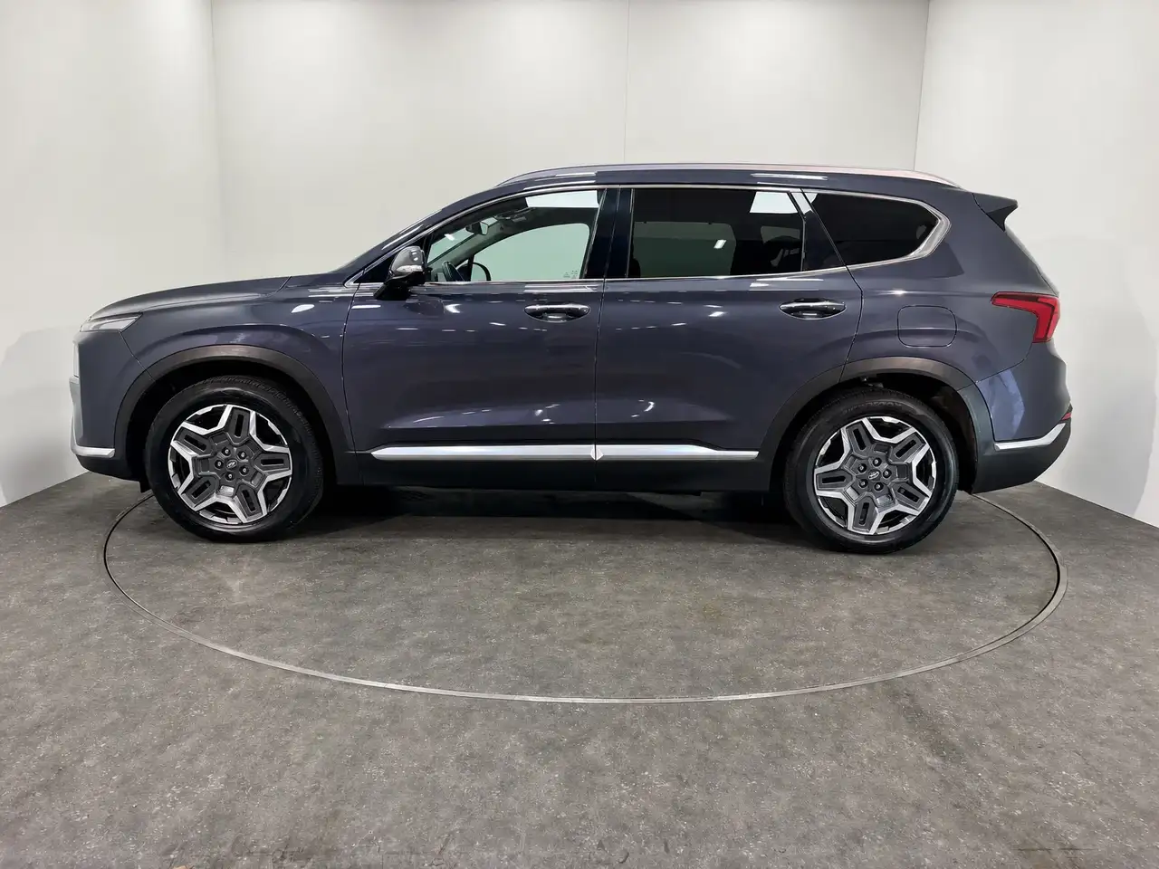 Hyundai SANTA FE - 2