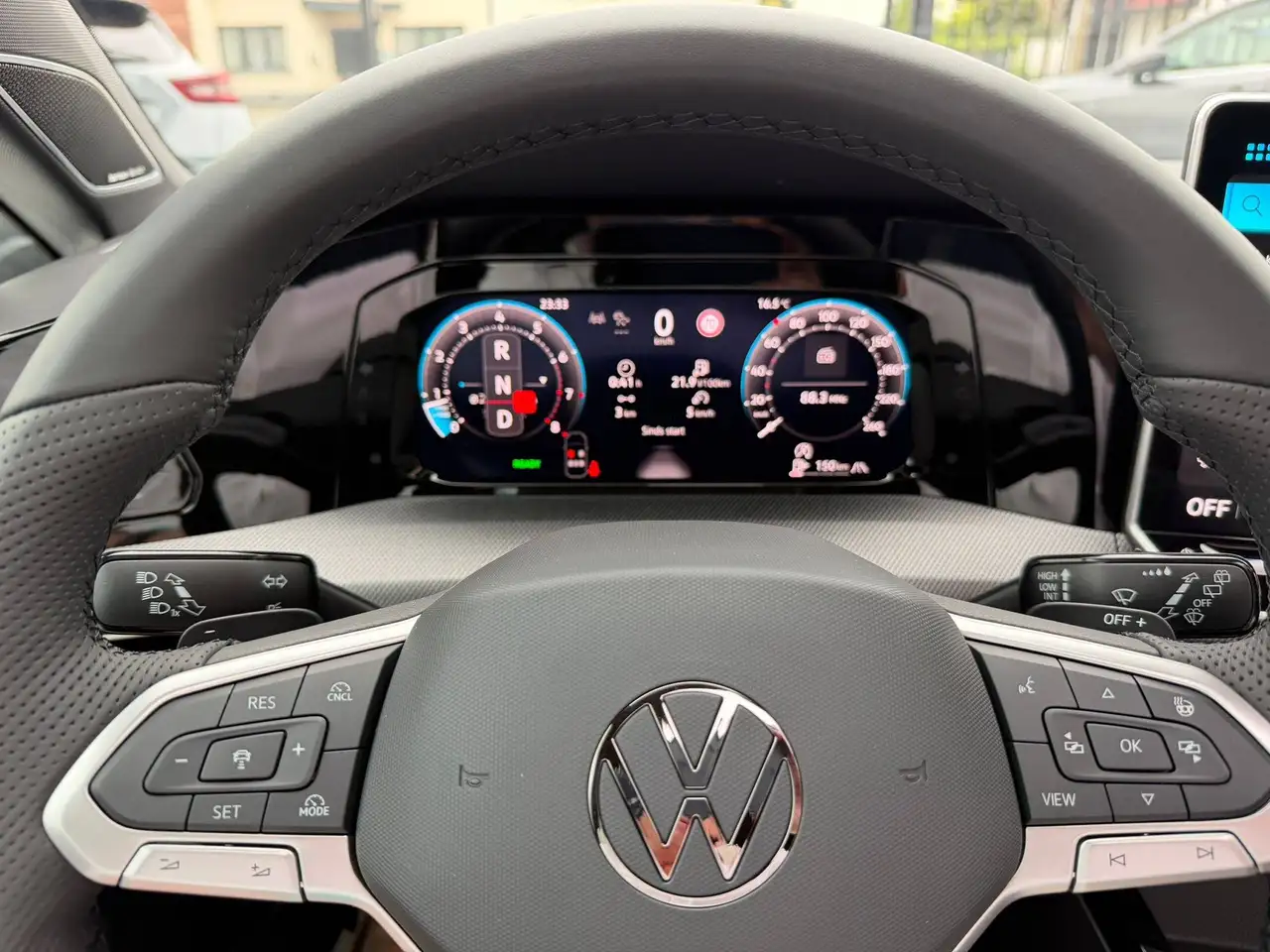 Volkswagen Golf - 9