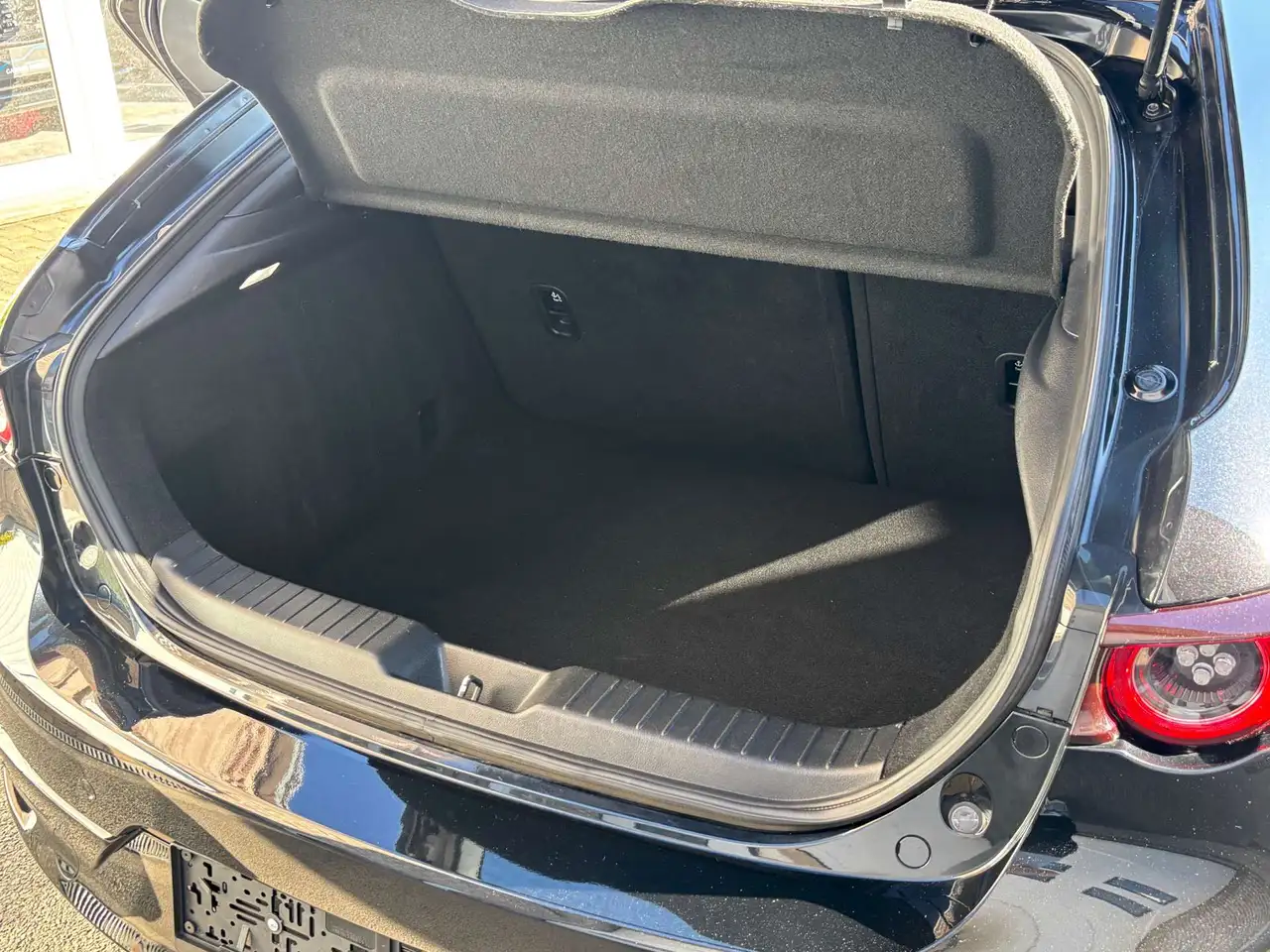 Mazda 3 - 8