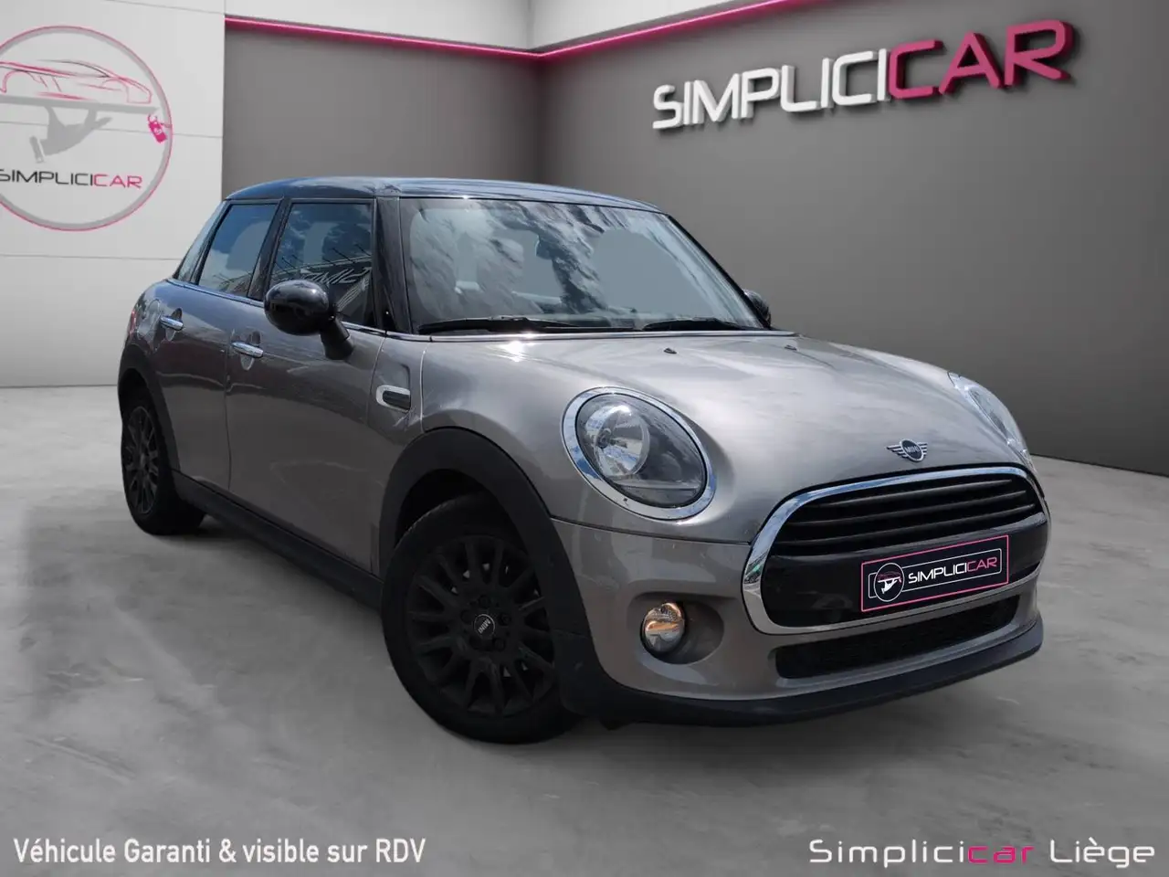 MINI Cooper - 1