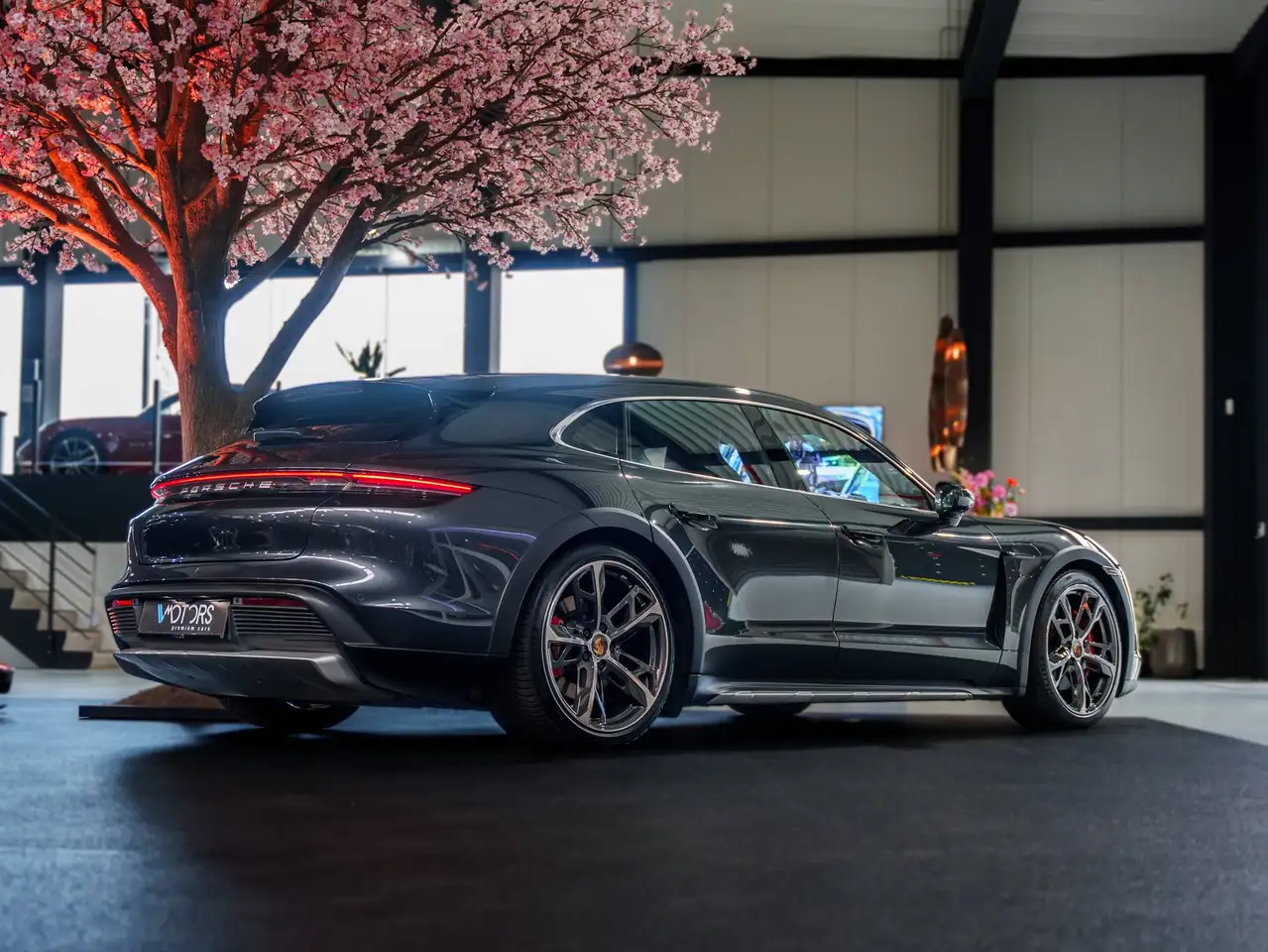 Porsche Taycan - 5