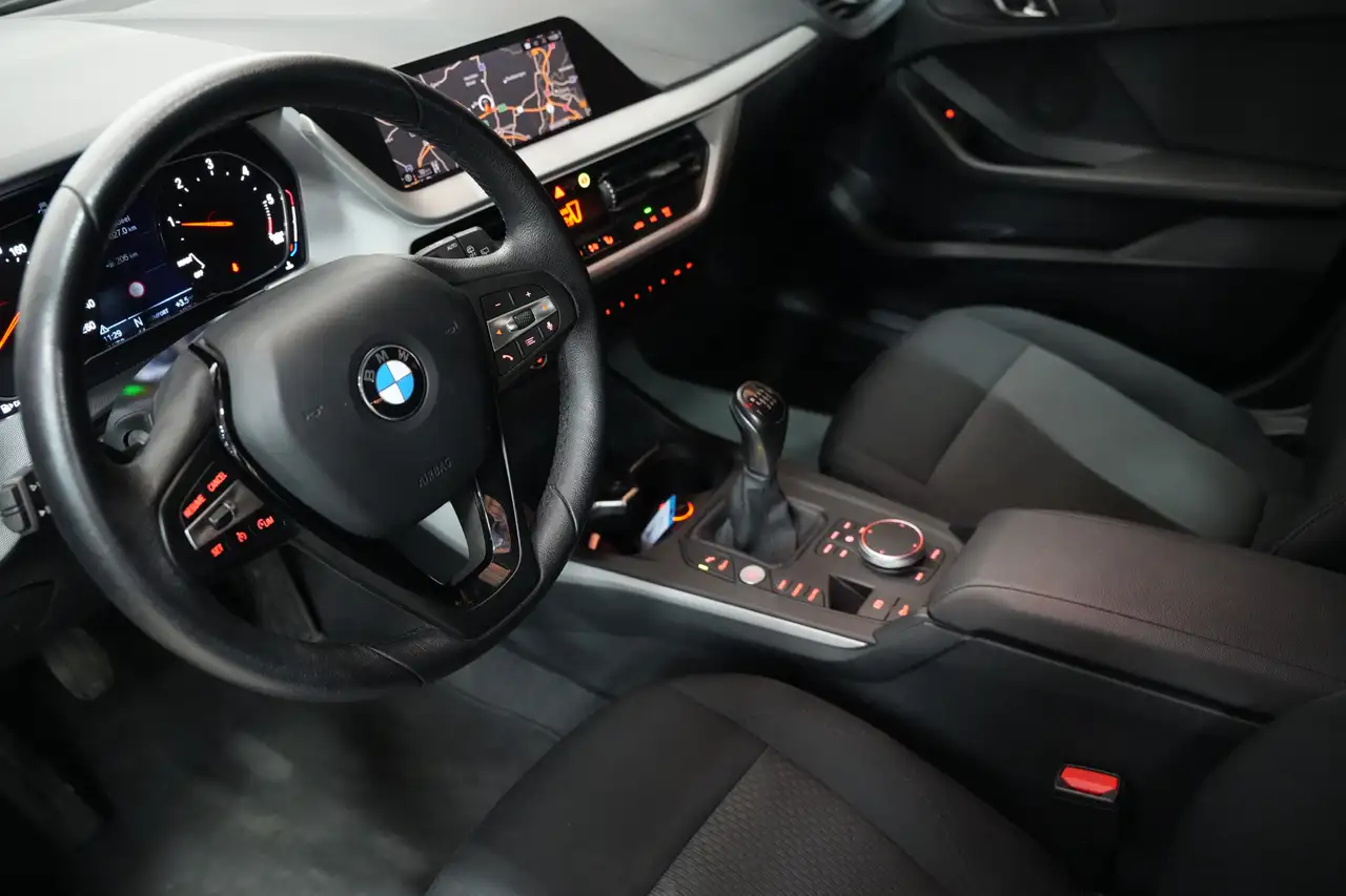 BMW 116 - 6