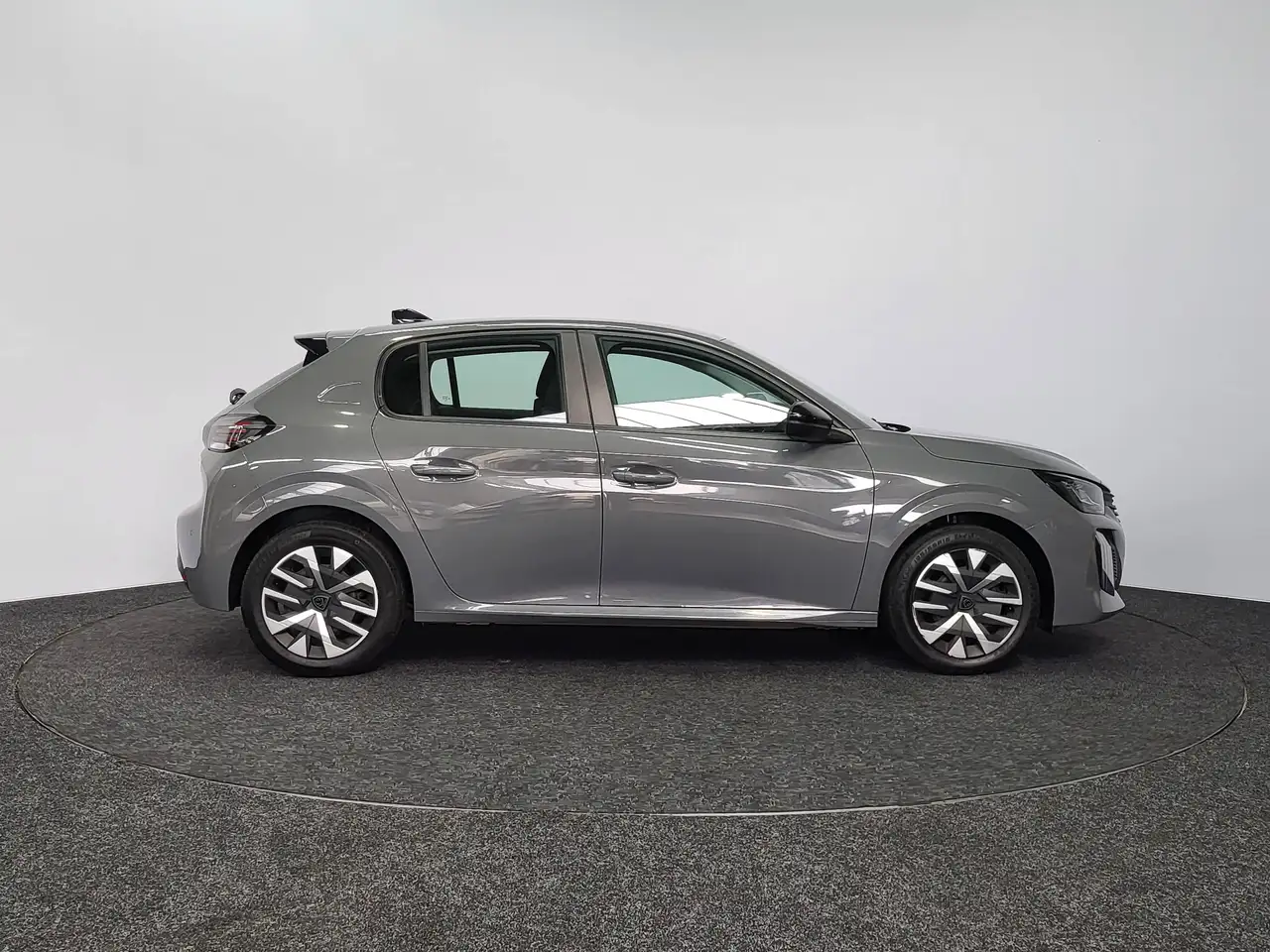 Peugeot 208 - 7