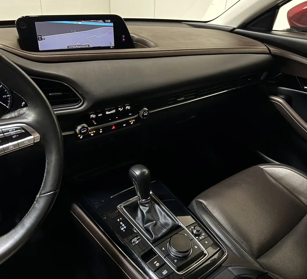 Mazda CX-30 - 11