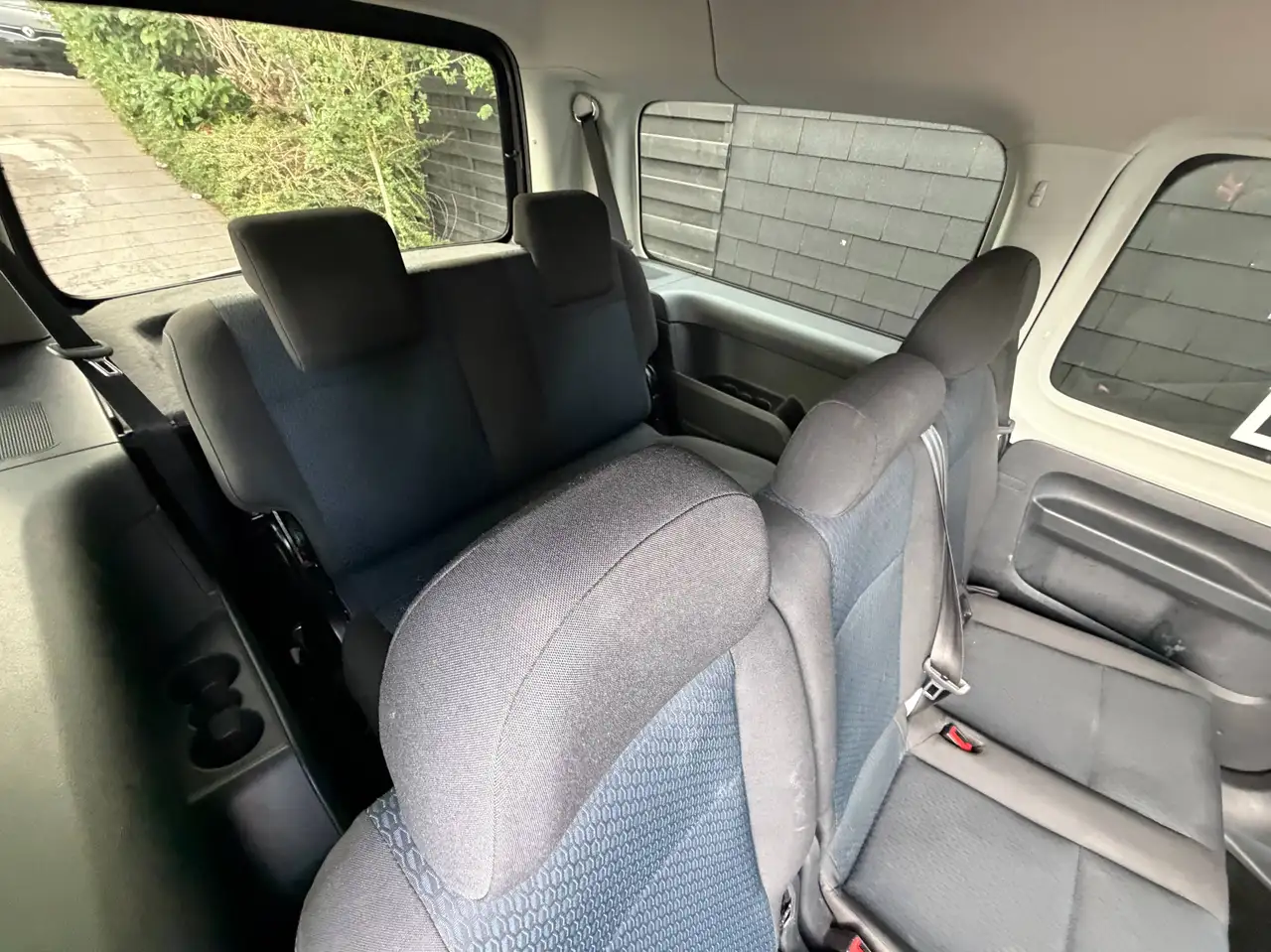 Volkswagen Caddy - 10