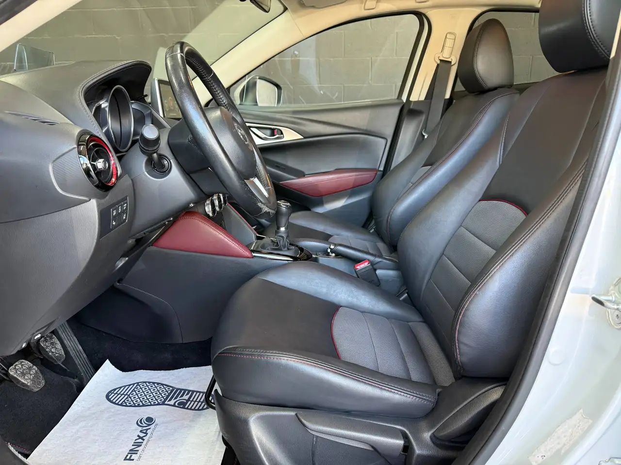 Mazda CX-3 - 10