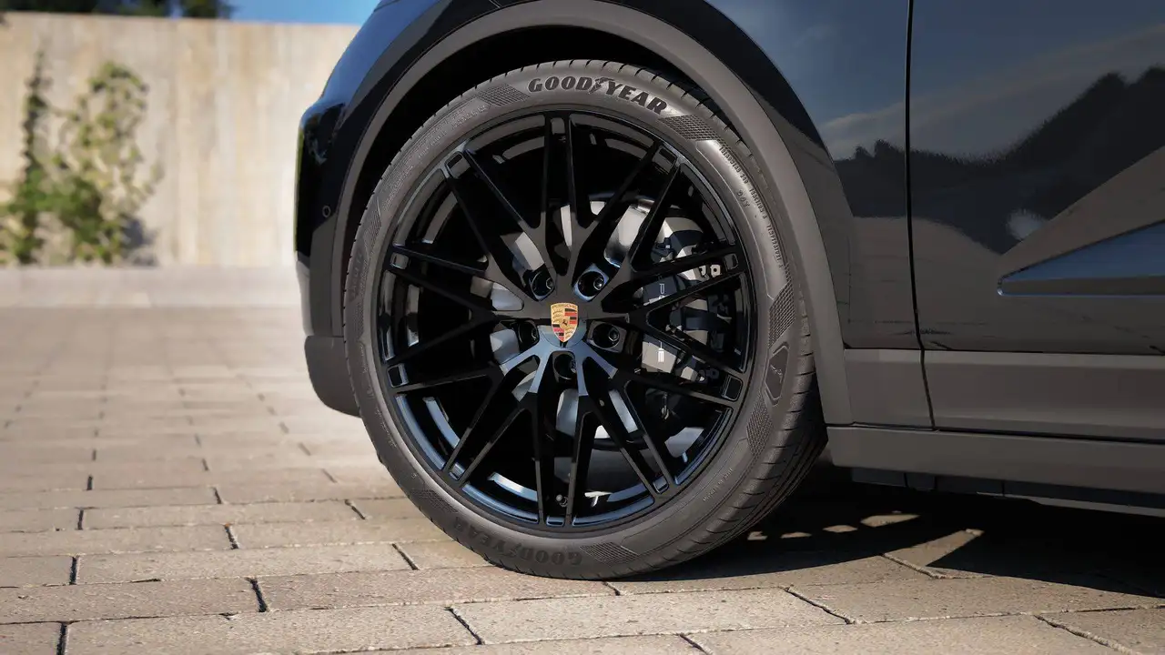 Porsche Macan - 5