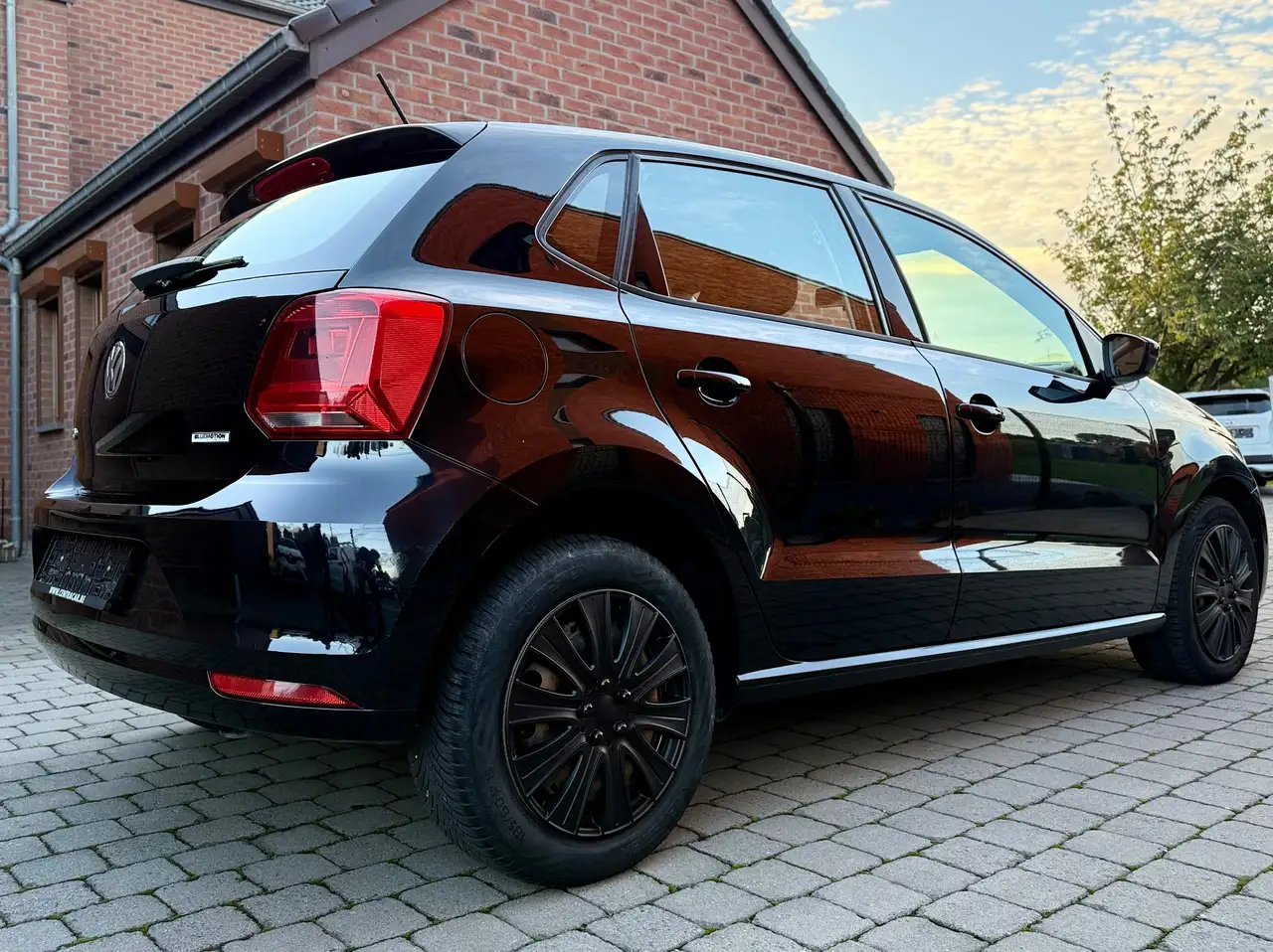 Volkswagen Polo - 5