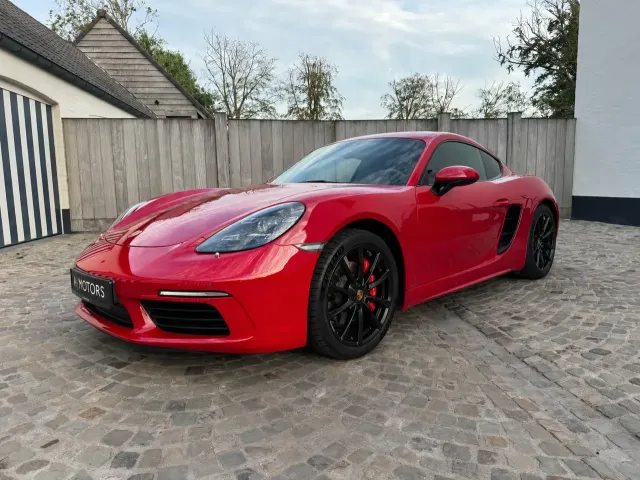 Porsche 718