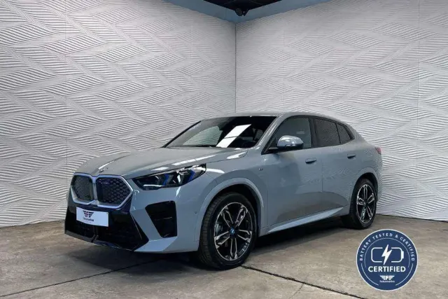 BMW iX2