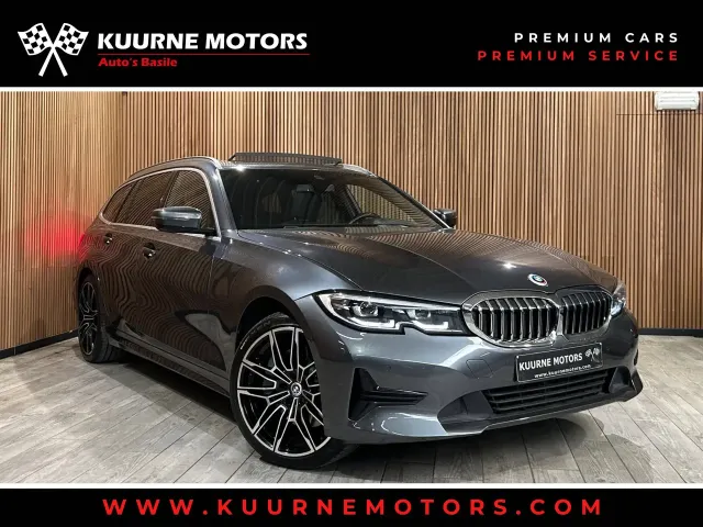 BMW 330