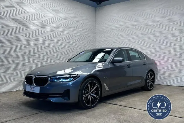 BMW 530