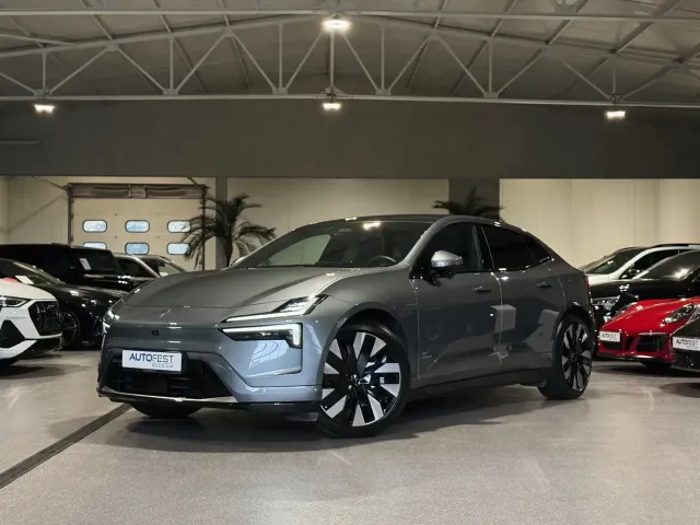 Polestar 4