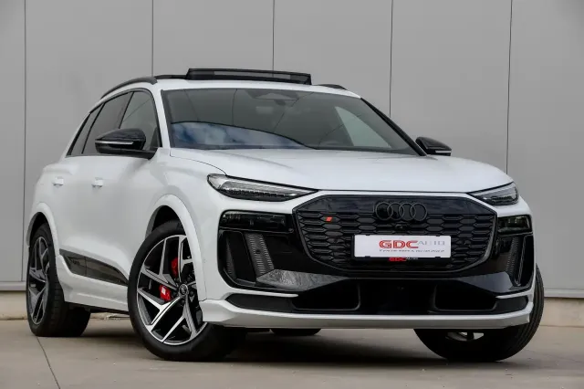 Audi SQ6 e-tron