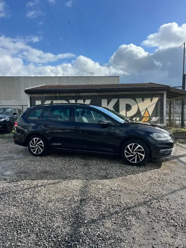 Volkswagen Golf Variant