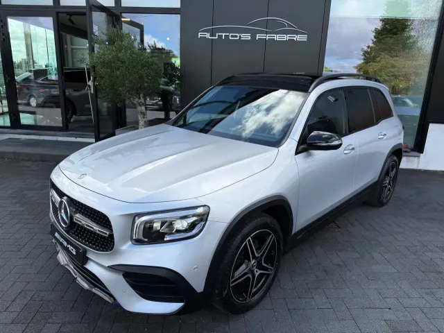 Mercedes-Benz GLB 200
