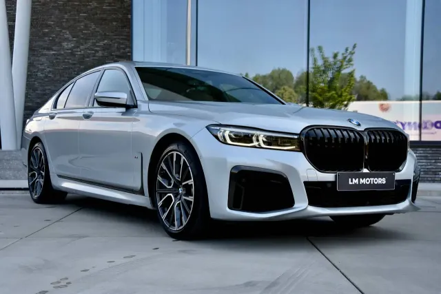 BMW 730