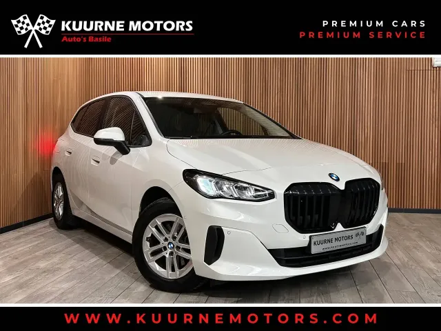 BMW 218