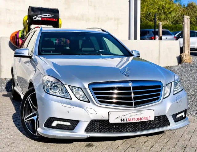 Mercedes-Benz E 220