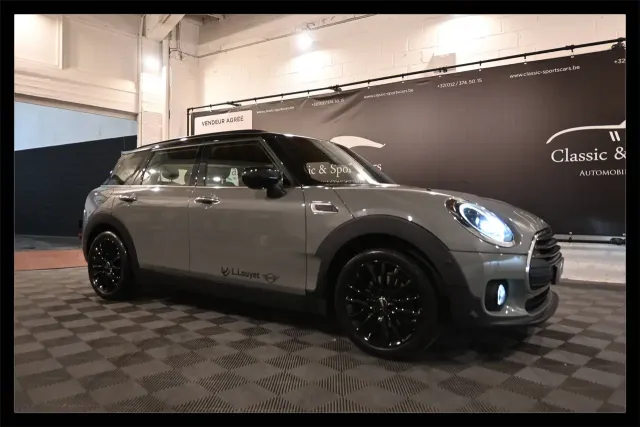 MINI Cooper Clubman