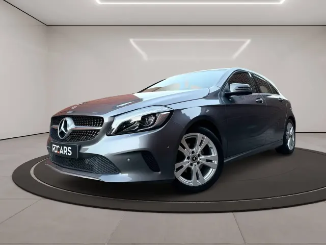 Mercedes-Benz A 180
