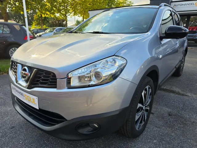 Nissan Qashqai+2