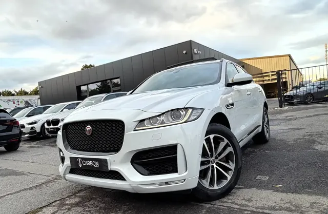 Jaguar F-Pace