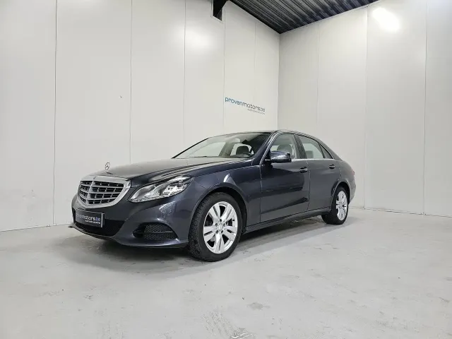Mercedes-Benz E 200