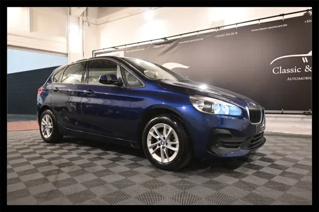BMW 216