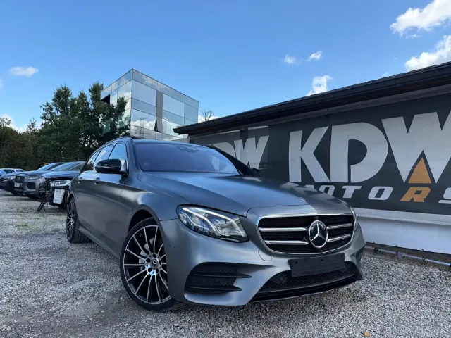 Mercedes-Benz E 200