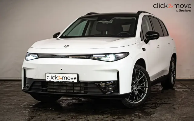 Leapmotor C10