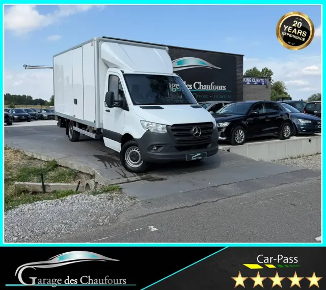 Mercedes-Benz Sprinter
