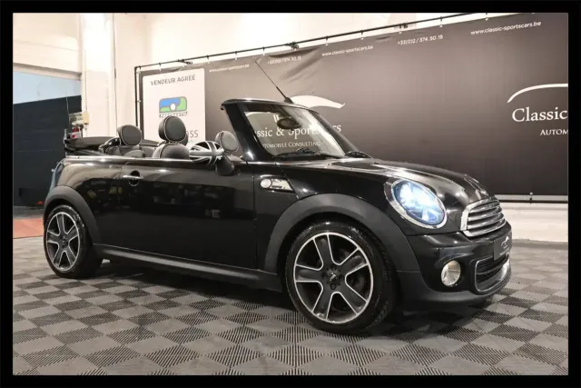 MINI Cooper Cabrio