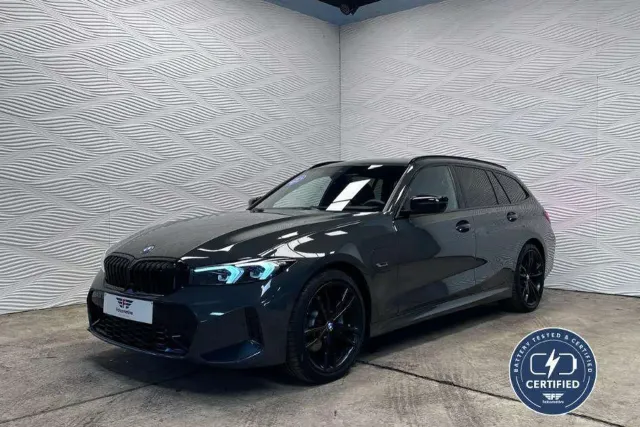 BMW 320