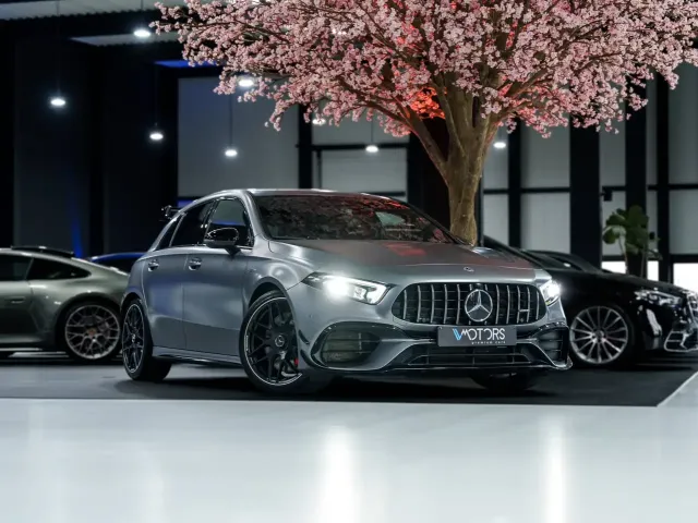 Mercedes-Benz A 45 AMG