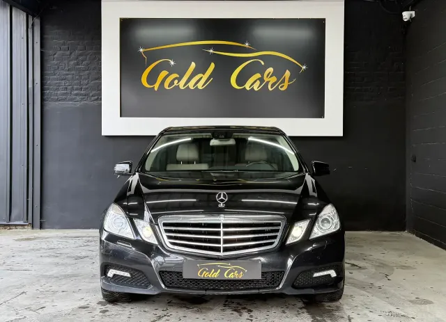 Mercedes-Benz E 200