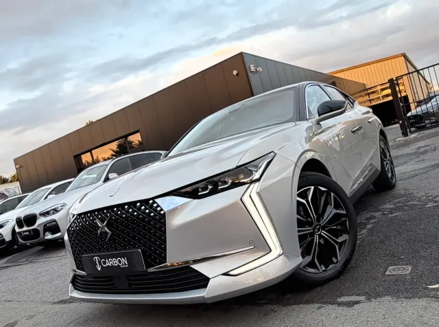 DS Automobiles DS 4