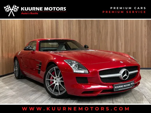 Mercedes-Benz SLS
