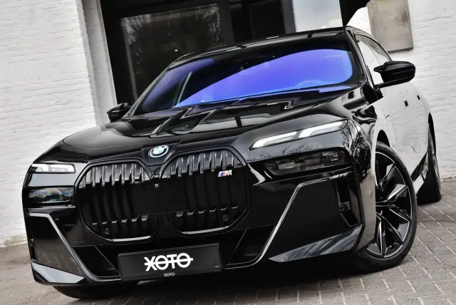 BMW 760