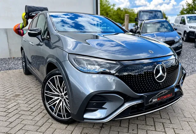 Mercedes-Benz EQE 300