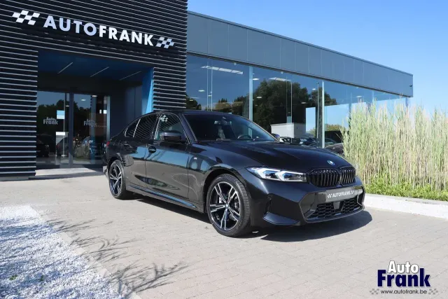 BMW 330