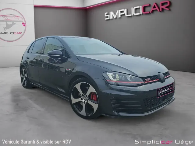 Volkswagen Golf GTI
