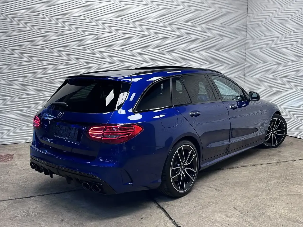 Mercedes-Benz C 43 AMG - 12