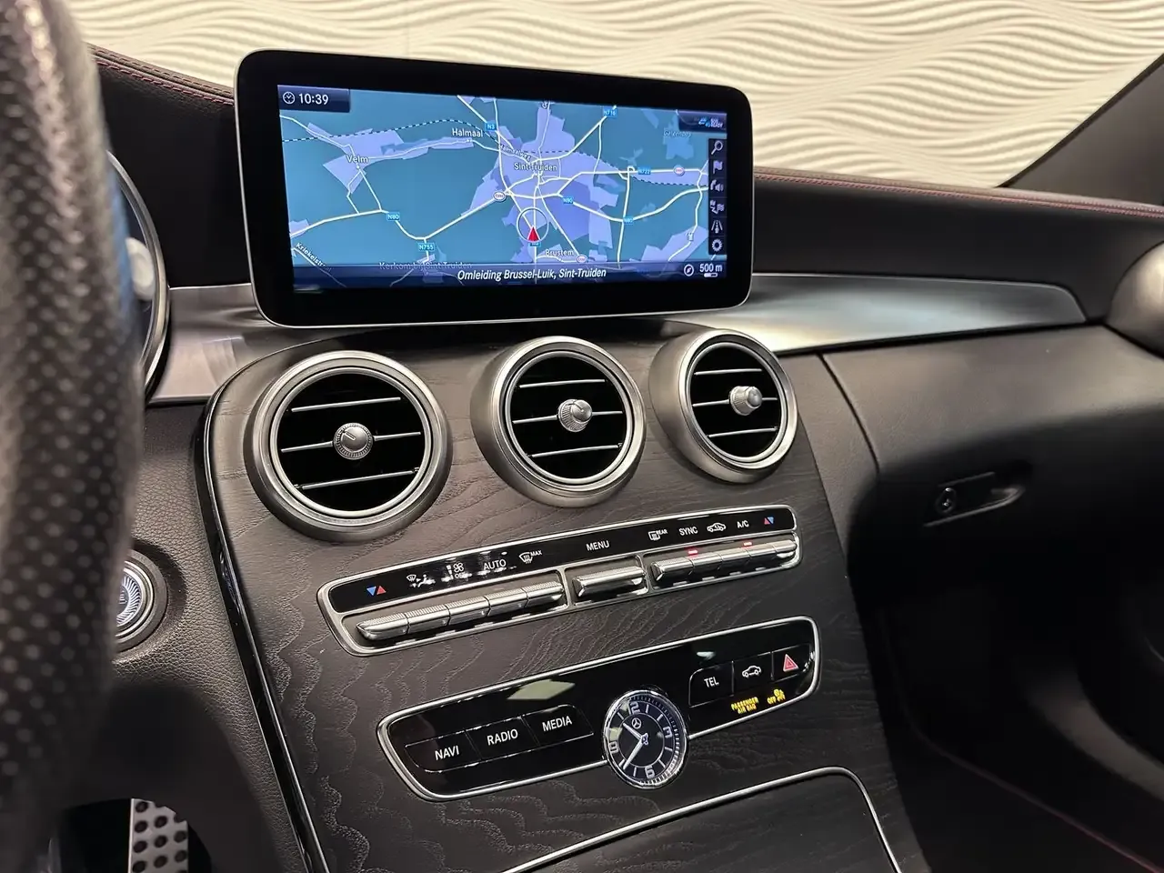 Mercedes-Benz C 43 AMG - 32