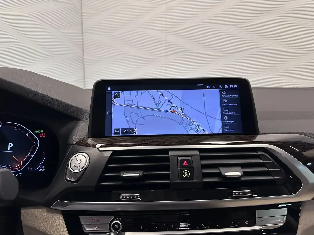 BMW X4 - 25